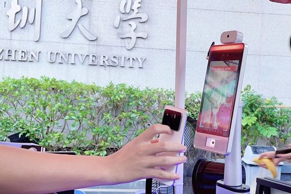 智能門(mén)禁管理系統(tǒng)走入校園，助力疫情防控