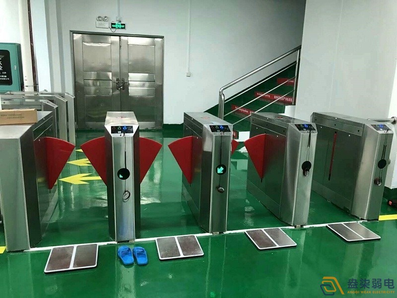 電子廠為什么需要防靜電ESD門(mén)禁？