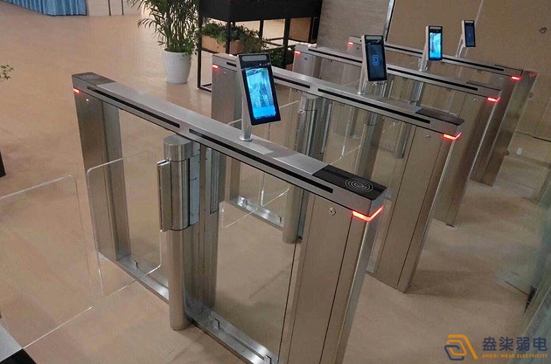 企業(yè)微信禁考勤一體機(jī)，快試試！