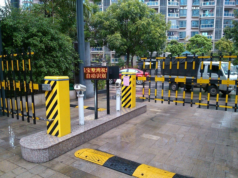什么是智慧小區(qū)月卡型停車管理系統(tǒng)？